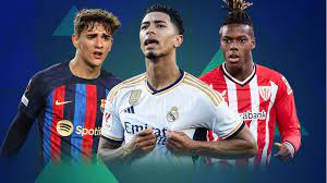 替补球员在 替补球员在